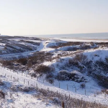 Dunes & Sea At Kijkduin ホームステイ *